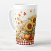 Herbstblätter und Skelettblätter mit Sonnenblumen Milchtasse (Linke Ecke)