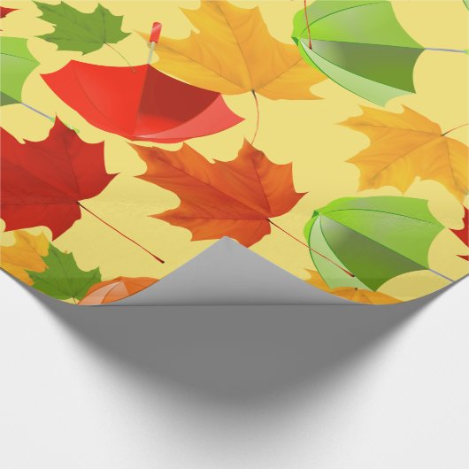 Herbstblätter und Umbrellas Geschenkpapier (Ecke)