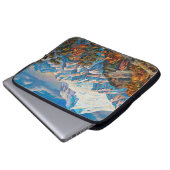 Herbstblick auf den zweiköpfigen Elbrus. Mou Laptopschutzhülle (Vorne Knopf)