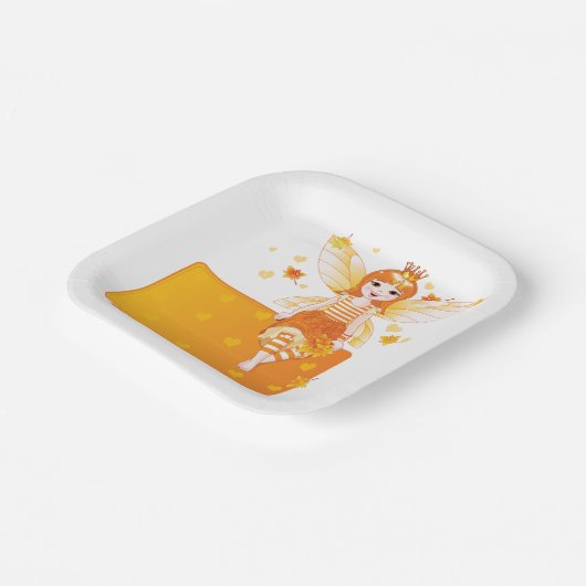 Herbstdruckerin mit orangefarbenen Blätter und Kro Pappteller (Gewinkelt)