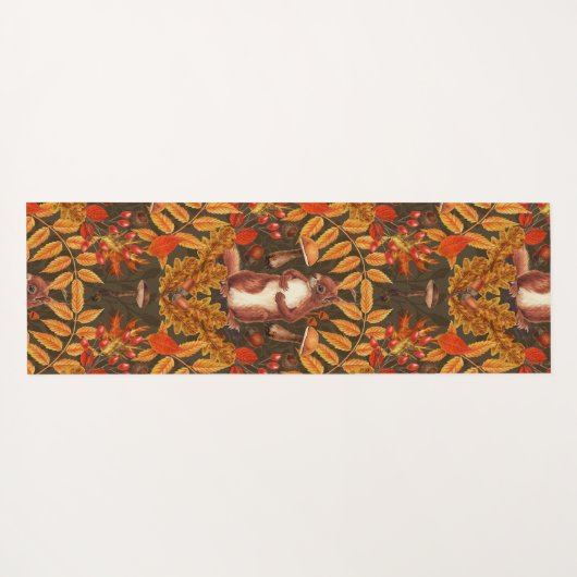 Herbstfalke in dunkelbraun yogamatte (Rückseite (Horizontal))