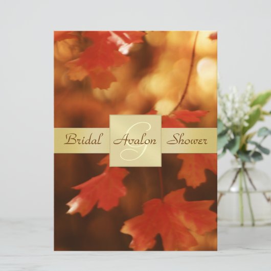 Herbstfall Leaf Brautparty Monogramm Einladung (Stehend Vorderseite)