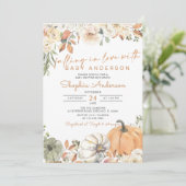 Herbstfallen in der Liebe Herbst Pumpkin Baby Dusc Einladung (Stehend Vorderseite)