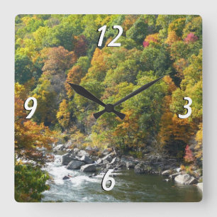 Herbstfarbe im Ohiopyle Staat Park Quadratische Wanduhr