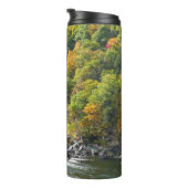 Herbstfarbe im Ohiopyle Staat Park Thermosbecher (Nach rechts gedreht)