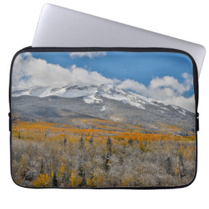 Herbstfarben Espen & Rocky Mountains, Colorado Laptopschutzhülle
