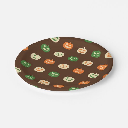 Herbstfarben Halloween Kürkin Pattern Pappteller (Schrägansicht)