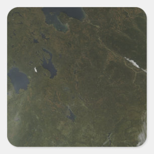 Herbstfarben im Nordwesten Russlands Quadratischer Aufkleber