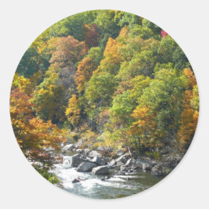 Herbstfarben im Ohiopyle State Park Runder Aufkleber