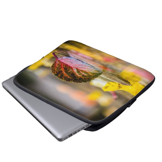 Herbstfarben Laptopschutzhülle (Vorne Knopf)