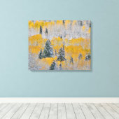 Herbstfarben von Aspens & Fresh Snow Keebler Pass Leinwanddruck (Insitu (Holzboden))