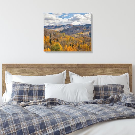 Herbstfarben von Aspens & Oaks Keebler Pass Leinwanddruck (Insitu (Schlafzimmer))