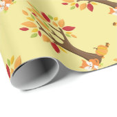 Herbstfox unter Baum mit Kürbis Geschenkpapier (Rolleneckpunkt)