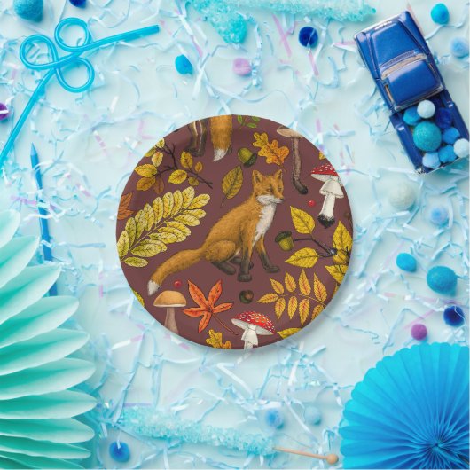 Herbstfüchse auf Schokoladenbraun Pappteller (Party)