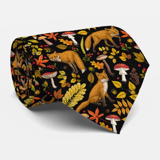 Herbstfüchse auf schwarz krawatte (Gerollt)