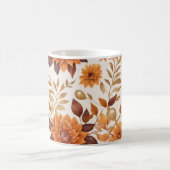 Herbstgarten mit Robins und floraler Eleganz Kaffeetasse (Mittel)