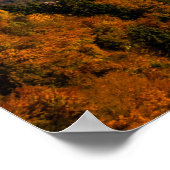 Herbstgebirge und Nebel im Tal Poster (Ecke)