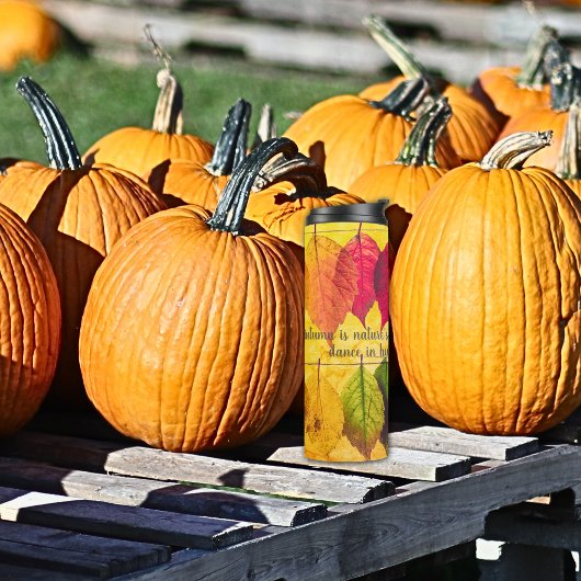 Herbstgelb-braune Blätter Herbst Inspiration Thermosbecher