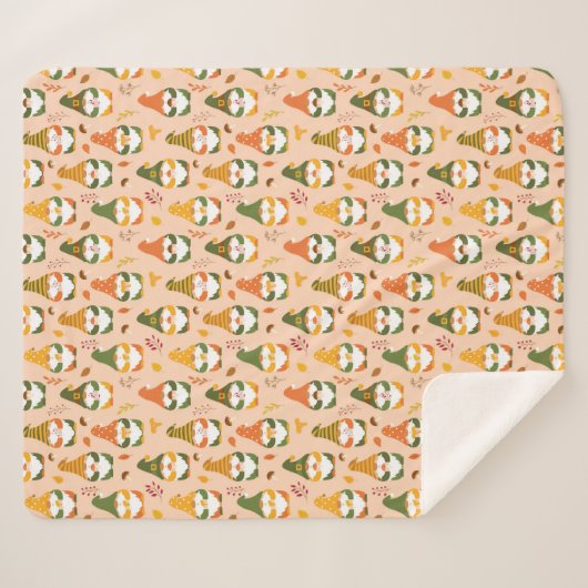 Herbstgnomen im Waldmuster Sherpadecke (Vorderseite (Horizontal))