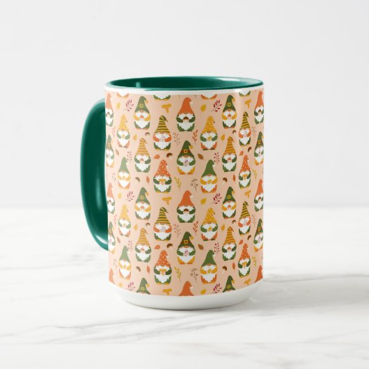 Herbstgnomen im Waldmuster Tasse (Vorderseite Links)