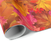 Herbstkaleidoskop: Muster für lebendige Herbstlaub Geschenkpapier (Rolleneckpunkt)