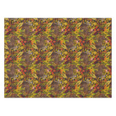 Herbstkaninchen auf schwarz tischdecke (Vorderseite (Horizontal))