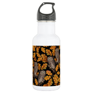 Herbstkauz auf schwarz edelstahlflasche