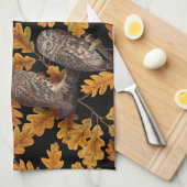 Herbstkauz auf schwarz geschirrtuch (Viertel Falte)