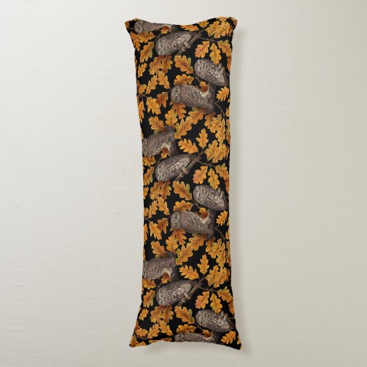 Herbstkauz auf schwarz seitenschläferkissen (Vorderseite Vertikal)