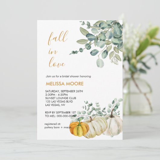 Herbstkürbis im Liebe Brautparty Einladung (Stehend Vorderseite)