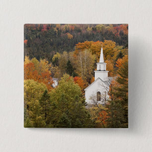 Herbstlandschaft mit Kirche, Vermont, USA Button