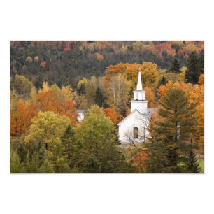 Herbstlandschaft mit Kirche, Vermont, USA Fotodruck