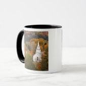 Herbstlandschaft mit Kirche, Vermont, USA Tasse (Vorderseite Links)