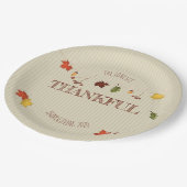 Herbstlaub auf der Wäscheleine Pappteller (Schrägansicht)