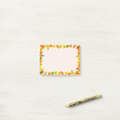 Herbstlaub auf Hellbeige Post-it Klebezettel (Auf Schreibtisch)