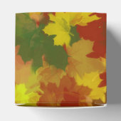 Herbstlaub - Roter Hintergrund Geschenkschachtel (Oben)