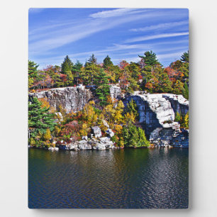Herbstlaub um See Minnewaska Fotoplatte