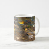 Herbstlaube in Pond Water Nature Fotografie Kaffeetasse (VorderseiteRechts)