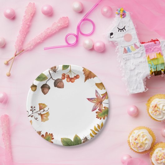 Herbstlaube mit Nuss und Ahorn Blätter Herbst Pappteller (Party)