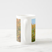 Herbstleaves & Blauer Himmel - Personalisiert Porzellantasse (Rückseite)