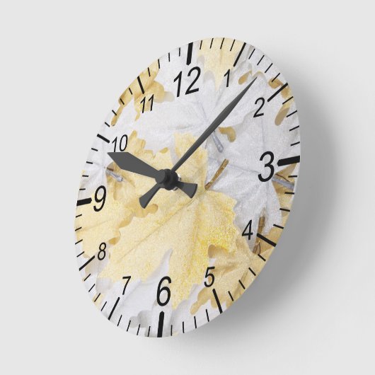 Herbstleaves Runde Wanduhr (Winkel)
