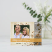 Herbstliche Blume, IMITATE Holz Save the Date Post Ankündigungspostkarte (Stehend Vorderseite)