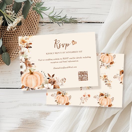 Herbstliche Blumen-Kürbis-Hochzeit QR-Code RSVP Karte