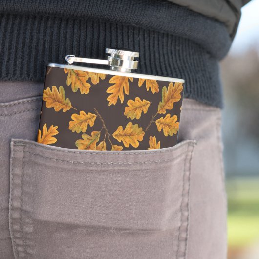 Herbstliche Eichenblätter auf dunkelbraun Flachmann (Beispiel)