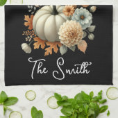 Herbstliche Erntedank Kochen Crew | Fall Holiday Geschirrtuch (Gefaltet)