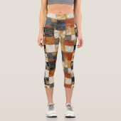 Herbstliche Harmonie: Warmes Patchwork-Blumenmuste Capri Leggings (Vorderseite)