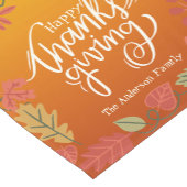 Herbstliche Herbstlaub Familienname Glückwunsch Th Kurzer Tischläufer (Ecke)