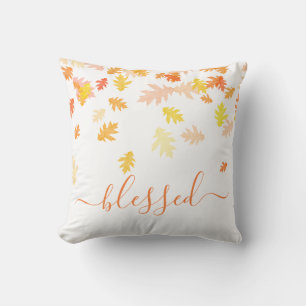 Herbstliche Herbstlaub segneten moderne Typografie Kissen