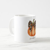 Herbstliche Kokette Kürbis-Schleife Kaffeetasse (Vorderseite Links)