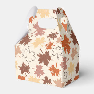 Herbstliche Naturgestaltung, Erntedank aus fallend Geschenkschachtel